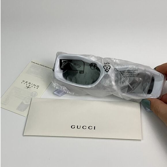 NEW Gucci Sunglasses GG1528S 004 Light Blue Gray Women Authentic - Picture 12 of 12